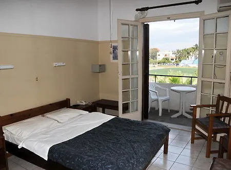 Hotel Miranta - &