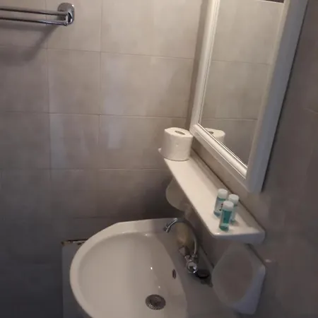 Miranta - & 2* Aegina
