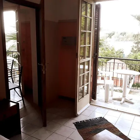 Miranta - & 2* Aegina